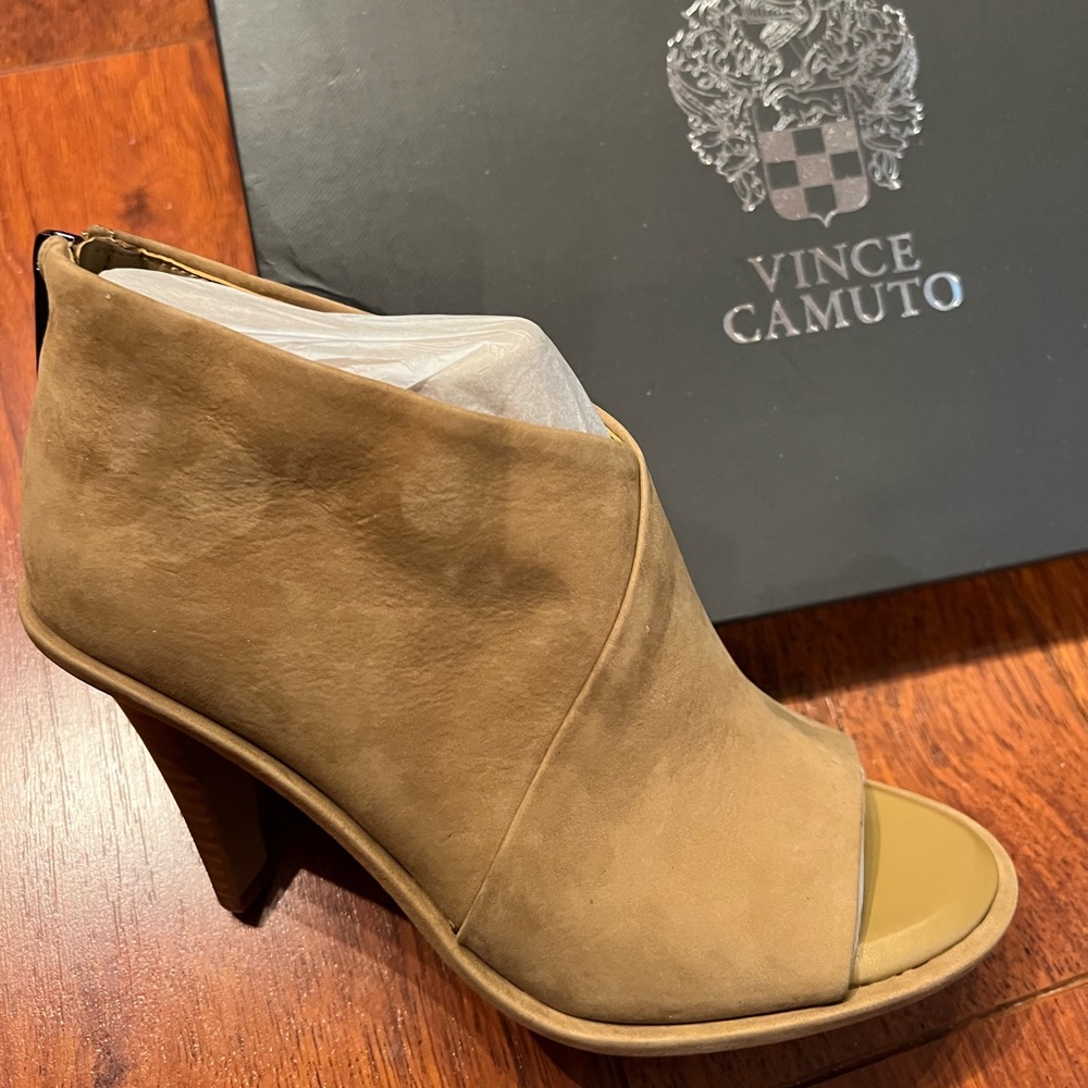 Vince Camuto Women’s Frisnell Bootie